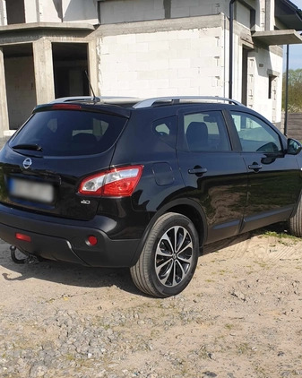 Nissan Qashqai cena 31000 przebieg: 225000, rok produkcji 2011 z Bodzentyn małe 436